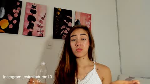 Snapshot of estrella_duran chatting on 01-31-25, 11:24 Estrellita online show from 01-31-25, 11:24