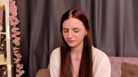 Anna  online show from 05-10-26, 07:08