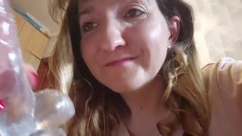 estrellawalters online show from 05-12-26, 12:46