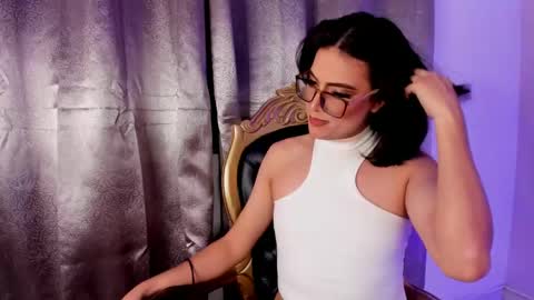 Snapshot of eterea_blow chatting on 01-24-25, 08:02 Eterea online show from 01-24-25, 08:02