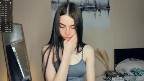Mary online show from 06-12-26, 07:51
