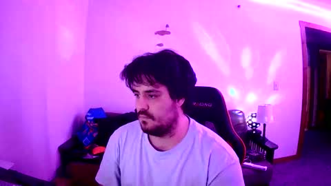 Ethan online show from 01-18-26, 01:42