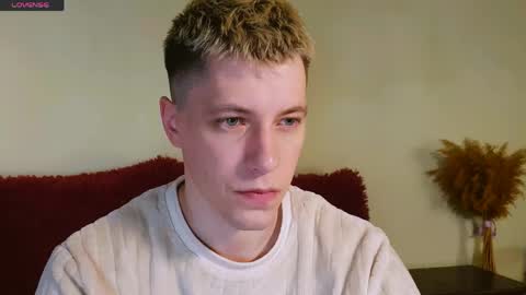 Ethan online show from 05-04-26, 02:07