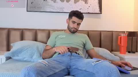 Ethan online show from 06-25-26, 07:07
