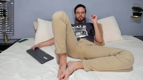 ADAM TAYLOR  ETHAN CAMBAL INDEPENDENT MODELS online show from 01-11-25, 09:57