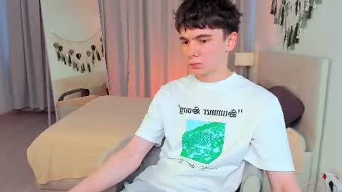 Ethan online show from 07-25-26, 03:53