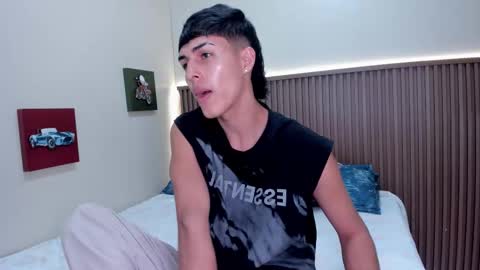 E T H A N  online show from 02-07-26, 06:44