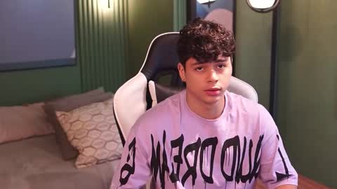 Snapshot of ethan_occonor chatting on 09-19-25, 11:33 ethan_occonor online show from 09-19-25, 11:33