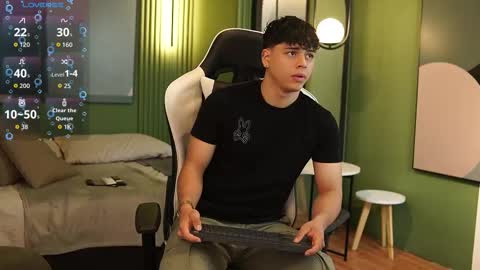 Snapshot of ethan_occonor chatting on 09-26-25, 01:37 ethan_occonor online show from 09-26-25, 01:37