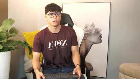 Snapshot of ethan_occonor chatting on 10-03-25, 12:35 ethan_occonor online show from 10-03-25, 12:35