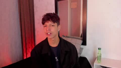Snapshot of ethan_qop chatting on 08-03-26, 11:26 Ethan online show from 08-03-26, 11:26