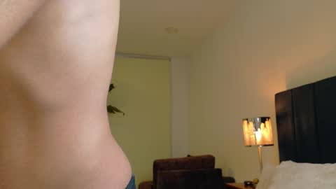 Joan online show from 11-11-25, 03:06