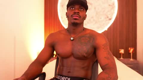 Snapshot of ethan_travis0 chatting on 03-11-26, 08:37 ethan travis online show from 03-11-26, 08:37