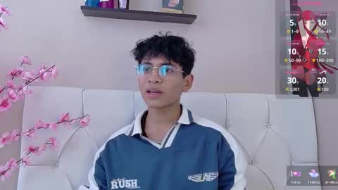 Snapshot of ethan_westt chatting on 09-30-25, 08:36 Ethan online show from 09-30-25, 08:36