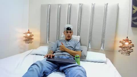 Mauricio Marin Antia online show from 02-27-26, 06:02