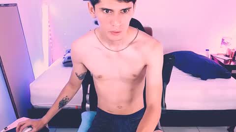 Snapshot of ethancoleeman chatting on 09-16-25, 01:34 EthanColeeman online show from 09-16-25, 01:34