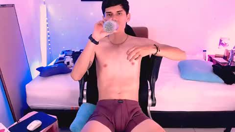 Snapshot of ethancoleeman chatting on 09-17-25, 03:30 EthanColeeman online show from 09-17-25, 03:30