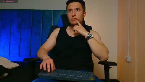 Snapshot of ethanconnor_ chatting on 10-03-25, 11:51 ethanconnor_ online show from 10-03-25, 11:51