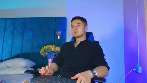 Snapshot of ethanconnor_ chatting on 10-29-25, 12:29 ethanconnor_ online show from 10-29-25, 12:29