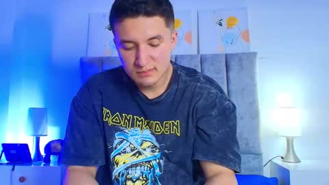 Snapshot of ethanconnor_ chatting on 11-10-25, 08:41 ethanconnor_ online show from 11-10-25, 08:41