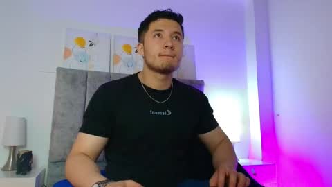 ethanconnor_ online show from 05-11-26, 12:44