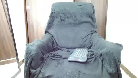 ethangreey1 online show from 12-03-24, 09:01