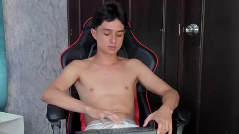 ethanlowell online show from 01-20-25, 11:21