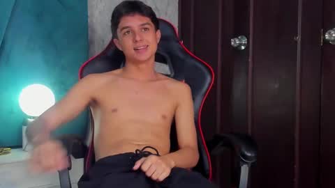 ethanlowell online show from 01-28-25, 08:04