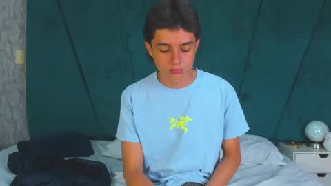 ethanlowell online show from 02-03-25, 02:58