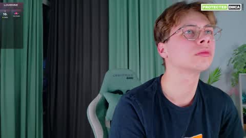 Snapshot of ethann_top chatting on 02-01-26, 06:17 Ethan online show from 02-01-26, 06:17