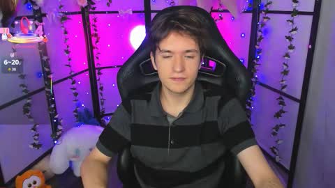 Ethan online show from 09-26-25, 05:44