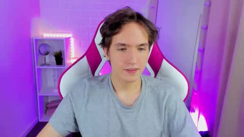 Ethan online show from 11-05-25, 12:49