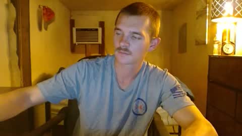 ethansteelexxx2 online show from 05-20-26, 02:18