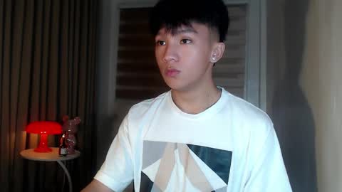 Snapshot of etherealboytoy4hire chatting on 04-02-26, 11:46 Rey online show from 04-02-26, 11:46
