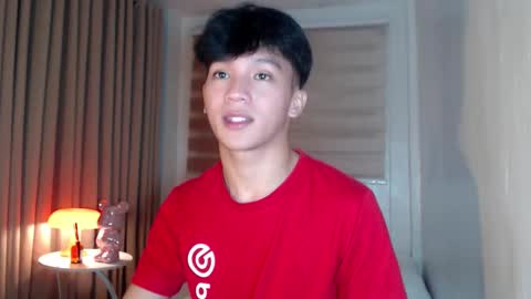 Snapshot of etherealboytoy4hire chatting on 04-23-26, 03:03 Rey online show from 04-23-26, 03:03