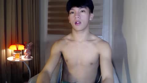 Snapshot of etherealboytoy4hire chatting on 05-02-26, 04:50 Rey online show from 05-02-26, 04:50