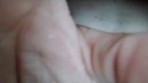 Snapshot of ethereumumm chatting on 09-22-25, 01:07 ethereumumm online show from 09-22-25, 01:07