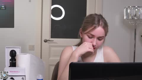 Kira and Kamila online show from 01-24-25, 09:26