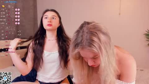 Kira and Kamila online show from 02-20-25, 07:41