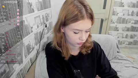 Snapshot of eumomino chatting on 03-19-26, 03:27 Veronica Tiia Lilith left to right online show from 03-19-26, 03:27