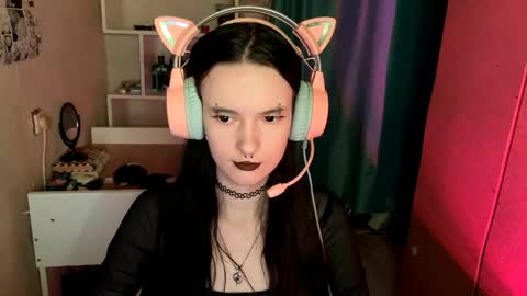 Kate online show from 05-17-26, 05:05