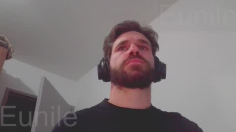 eunile online show from 10-05-25, 05:33