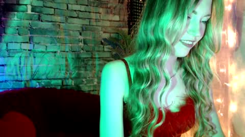 Liana online show from 01-08-25, 02:35