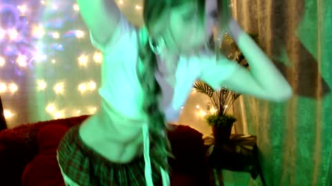 Liana online show from 02-04-25, 03:26