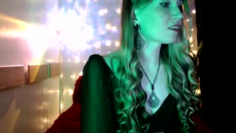 Liana online show from 02-13-25, 07:42