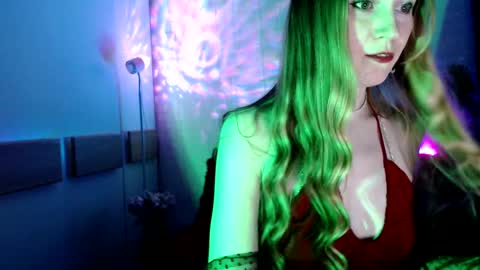 Liana online show from 03-01-25, 11:17