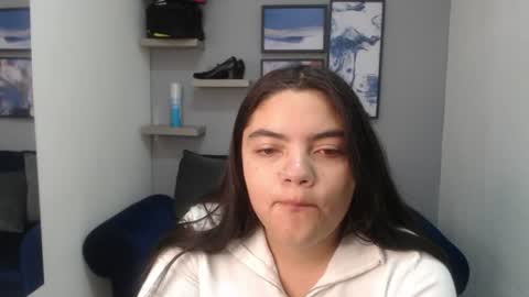 Danna online show from 08-05-26, 12:19