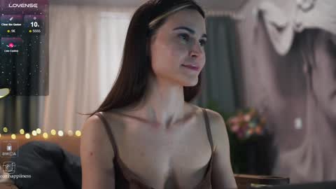 Snapshot of euphoriiiaa chatting on 01-11-25, 02:15 Mira online show from 01-11-25, 02:15