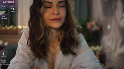 Snapshot of euphoriiiaa chatting on 01-17-25, 06:15 Mira online show from 01-17-25, 06:15