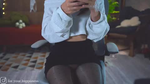 Snapshot of euphoriiiaa chatting on 10-14-25, 07:09 Mira online show from 10-14-25, 07:09